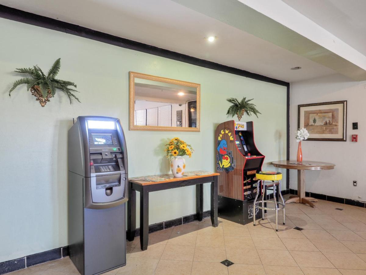 Lonestar Inn&Suites, Erick OK Hwy 40 BY OYO Exterior foto