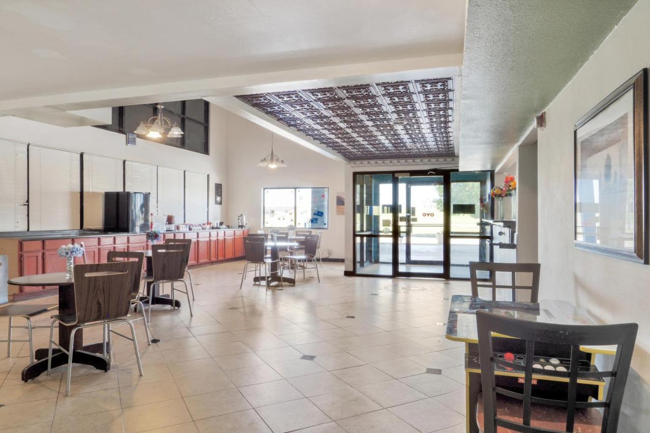 Lonestar Inn&Suites, Erick OK Hwy 40 BY OYO Exterior foto