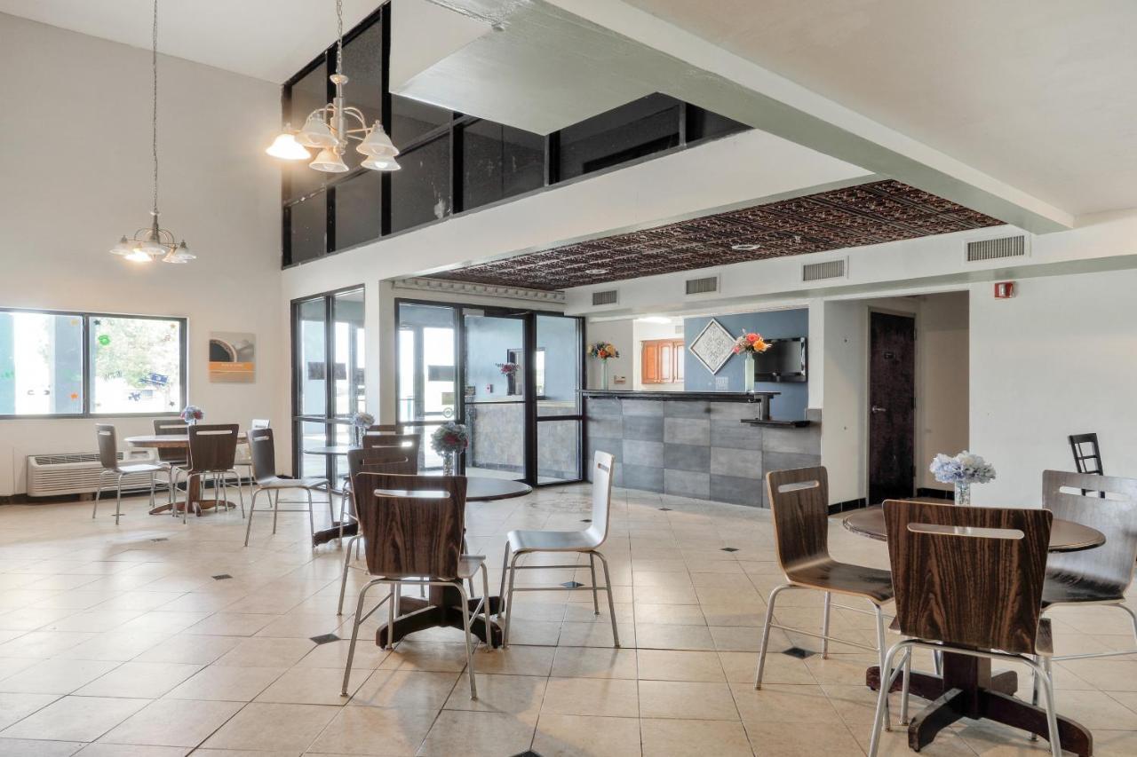 Lonestar Inn&Suites, Erick OK Hwy 40 BY OYO Exterior foto