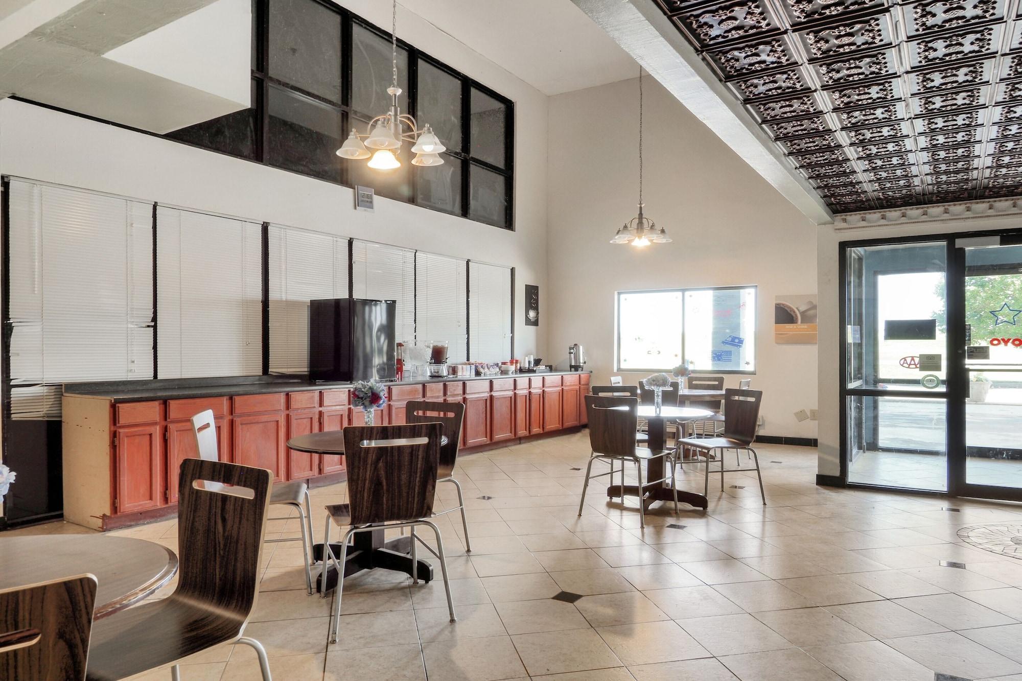 Lonestar Inn&Suites, Erick OK Hwy 40 BY OYO Exterior foto